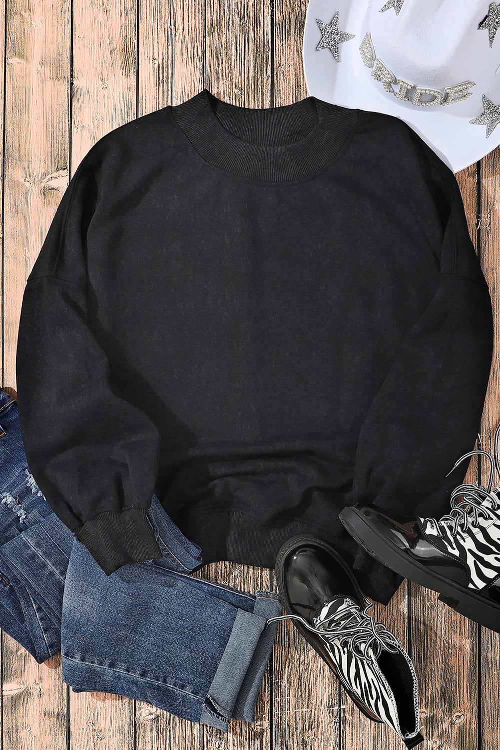 Black Pullover Sweatshirt