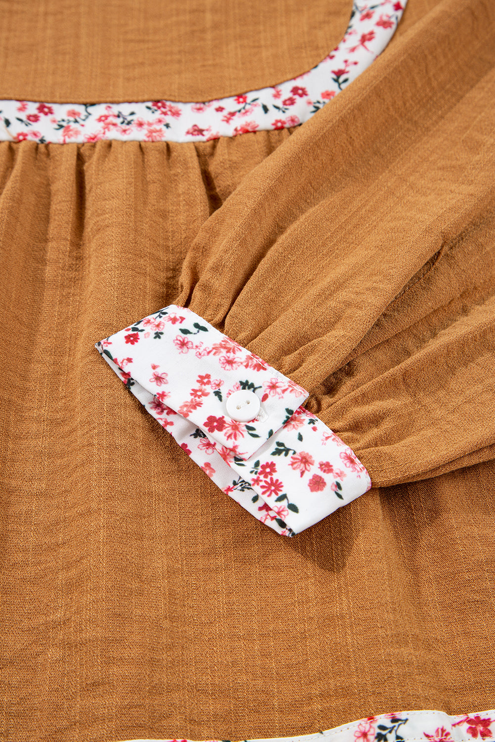 Pleated Floral Trim Puff Sleeve Blouse