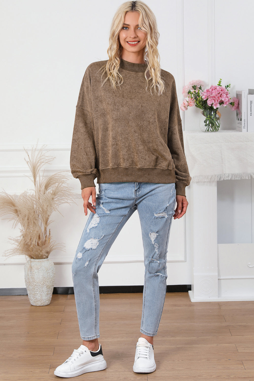 Brown Pullover Sweatshirt
