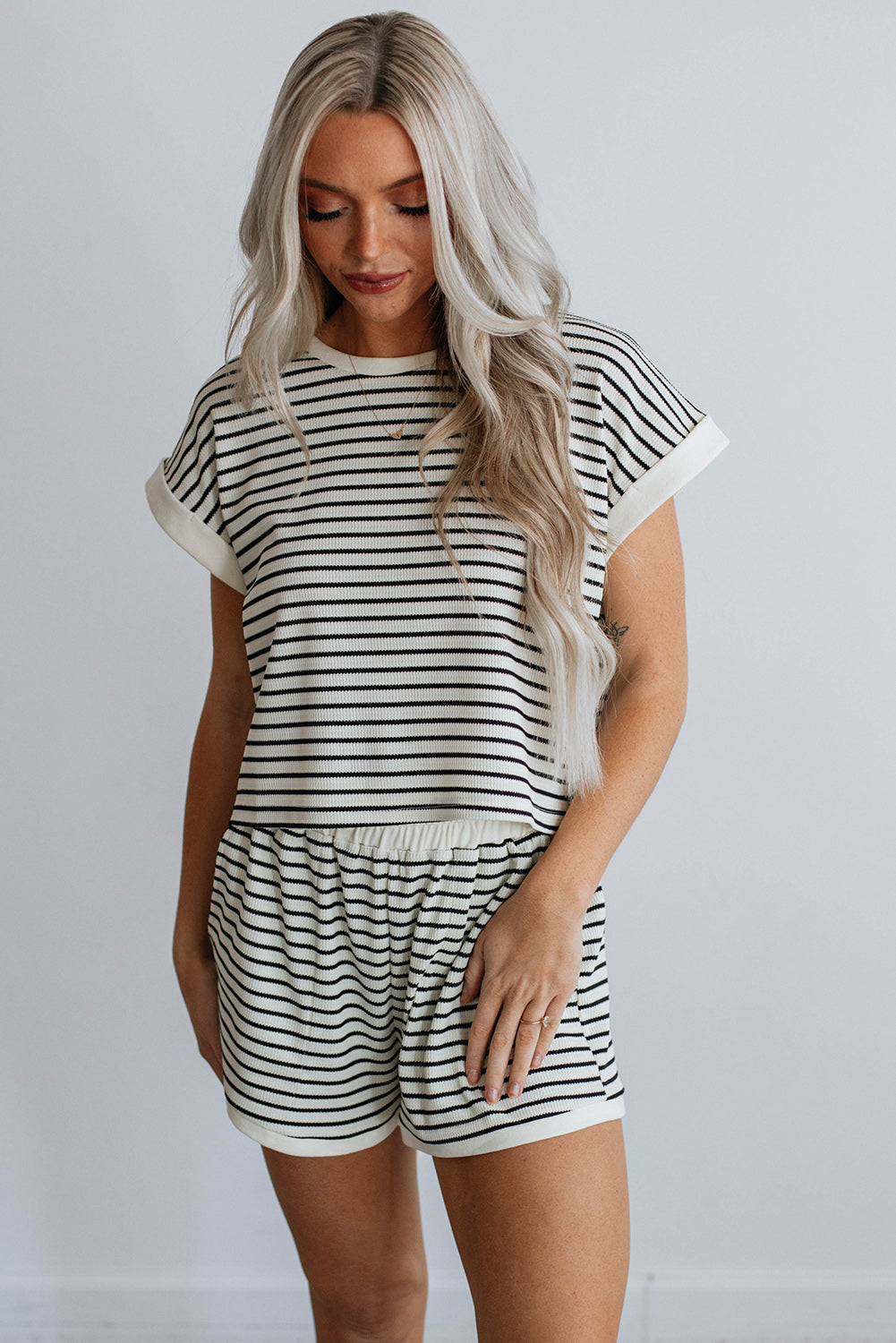 White Stripe Set