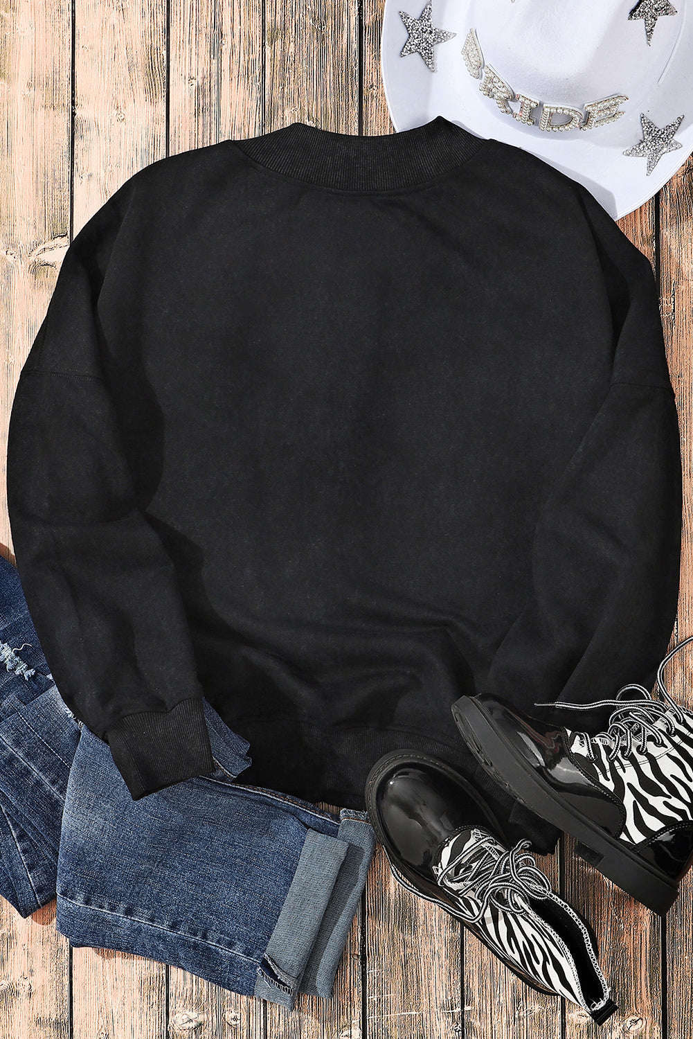 Black Pullover Sweatshirt