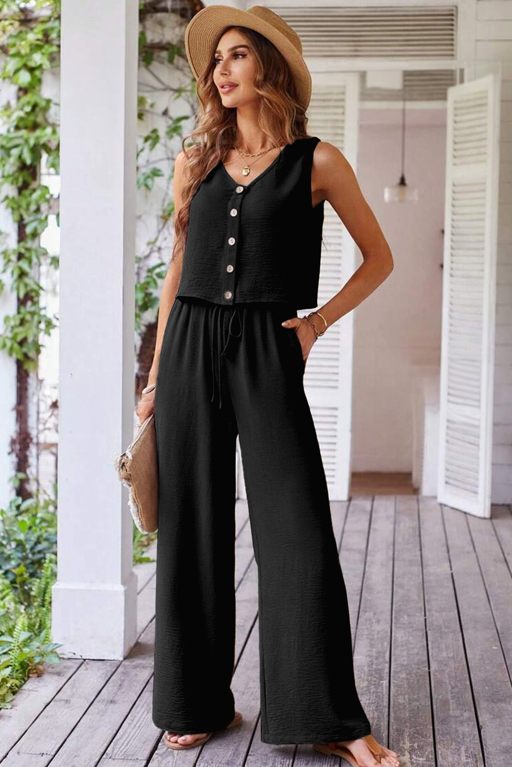 Black Buttoned Vest Set